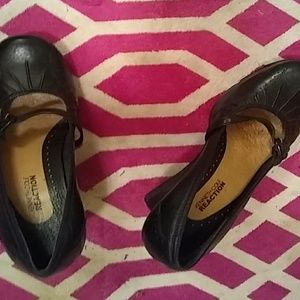 Ladies Kenneth Cole Reaction Black Wedges